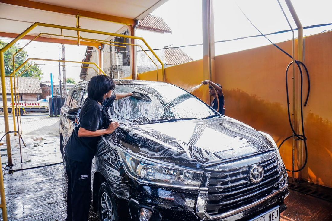 Unlimited Wash — cuci mobil sepuasnya setiap hari di Rocket Carwash